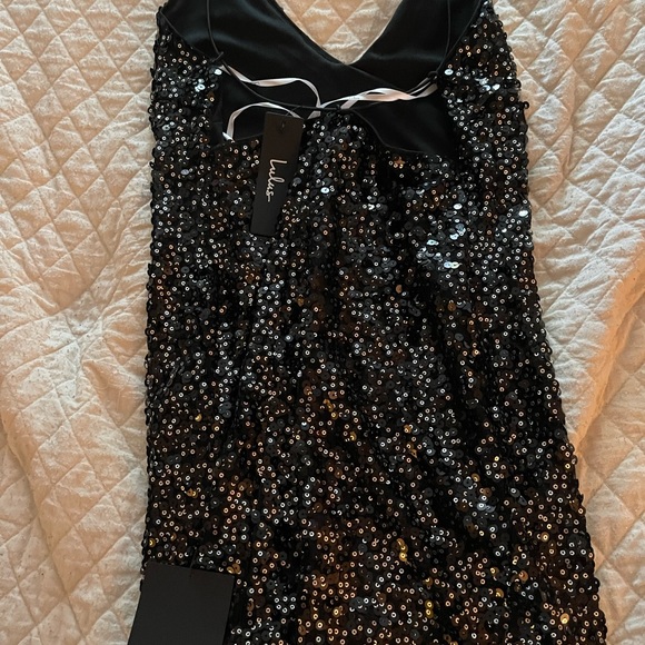 Brand New Lulus Dress! - Picture 3 of 8